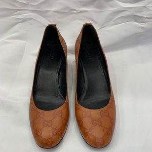 Gucci leather wedge